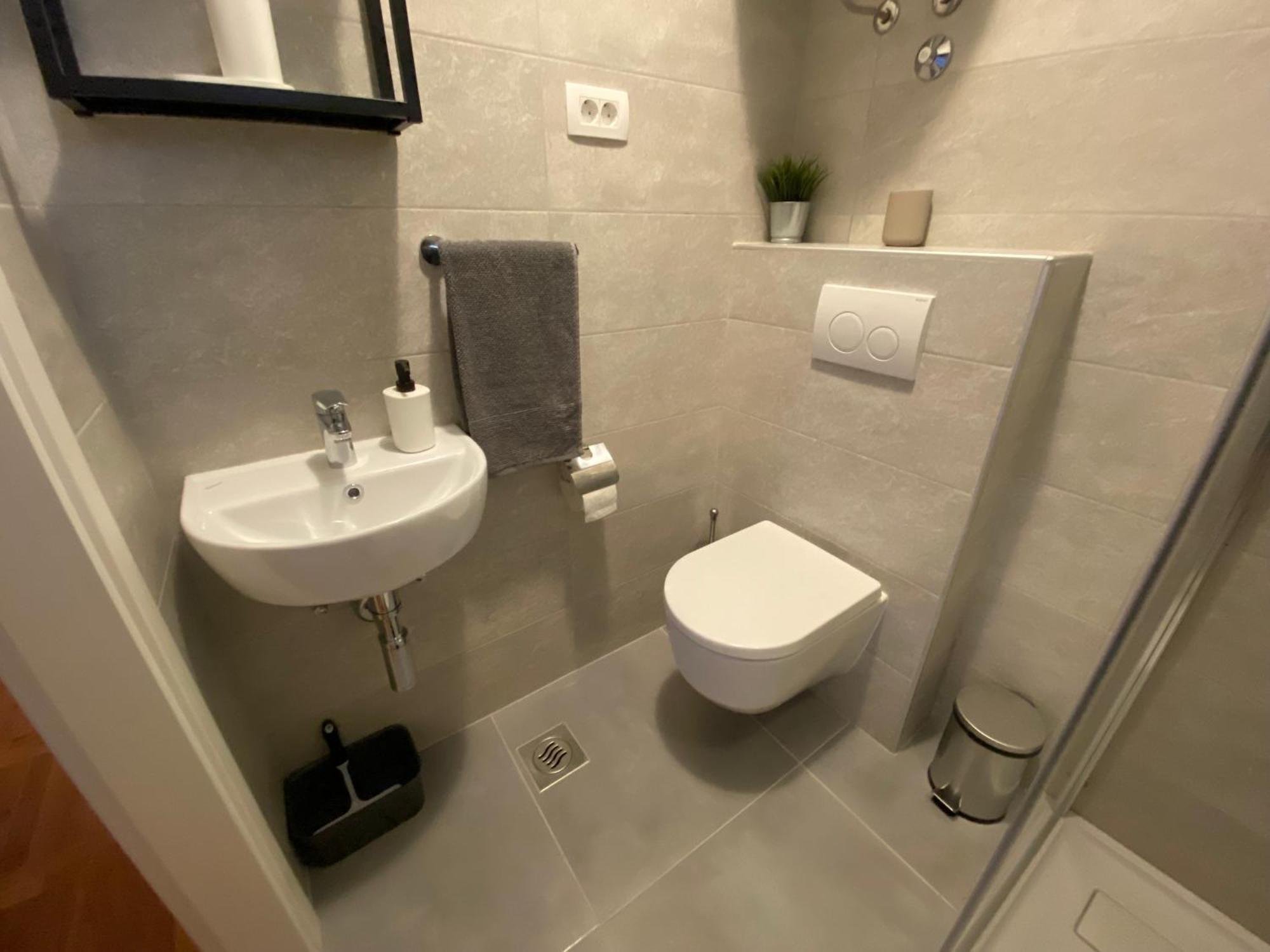 Studio Apartment And Rooms Adria Vodice Exterior photo